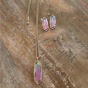 Kendra Scott beautiful necklace and earring set!